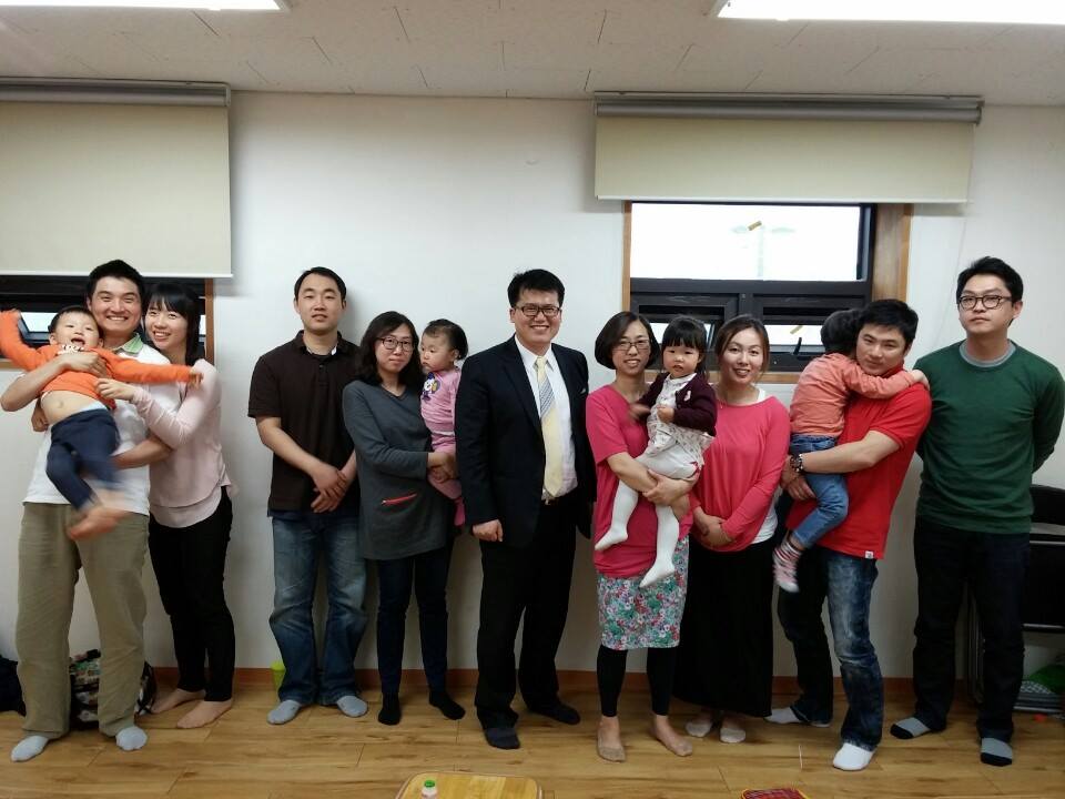 10342649_803457133012038_195631697_n.jpg : 청장년 3진 주일보고 10342649_803457133012038_195631697_n.jpg : 청장년 3진 주일보고