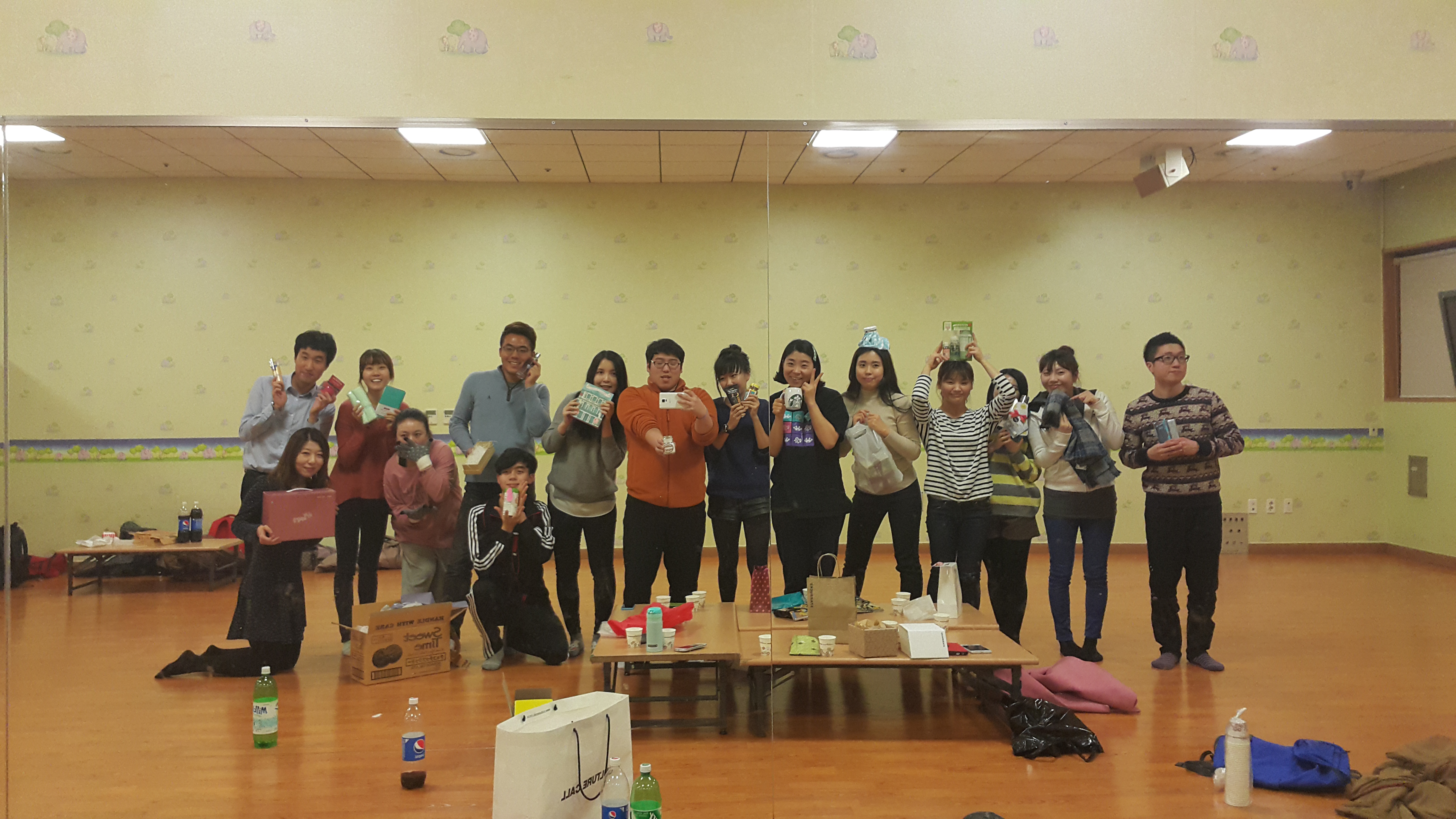 KakaoTalk_20141229_231344321.jpg : 액츠모임보고서(성탄공연으로 한해를 잘 마무리했습니다.. 감사합니다^^)