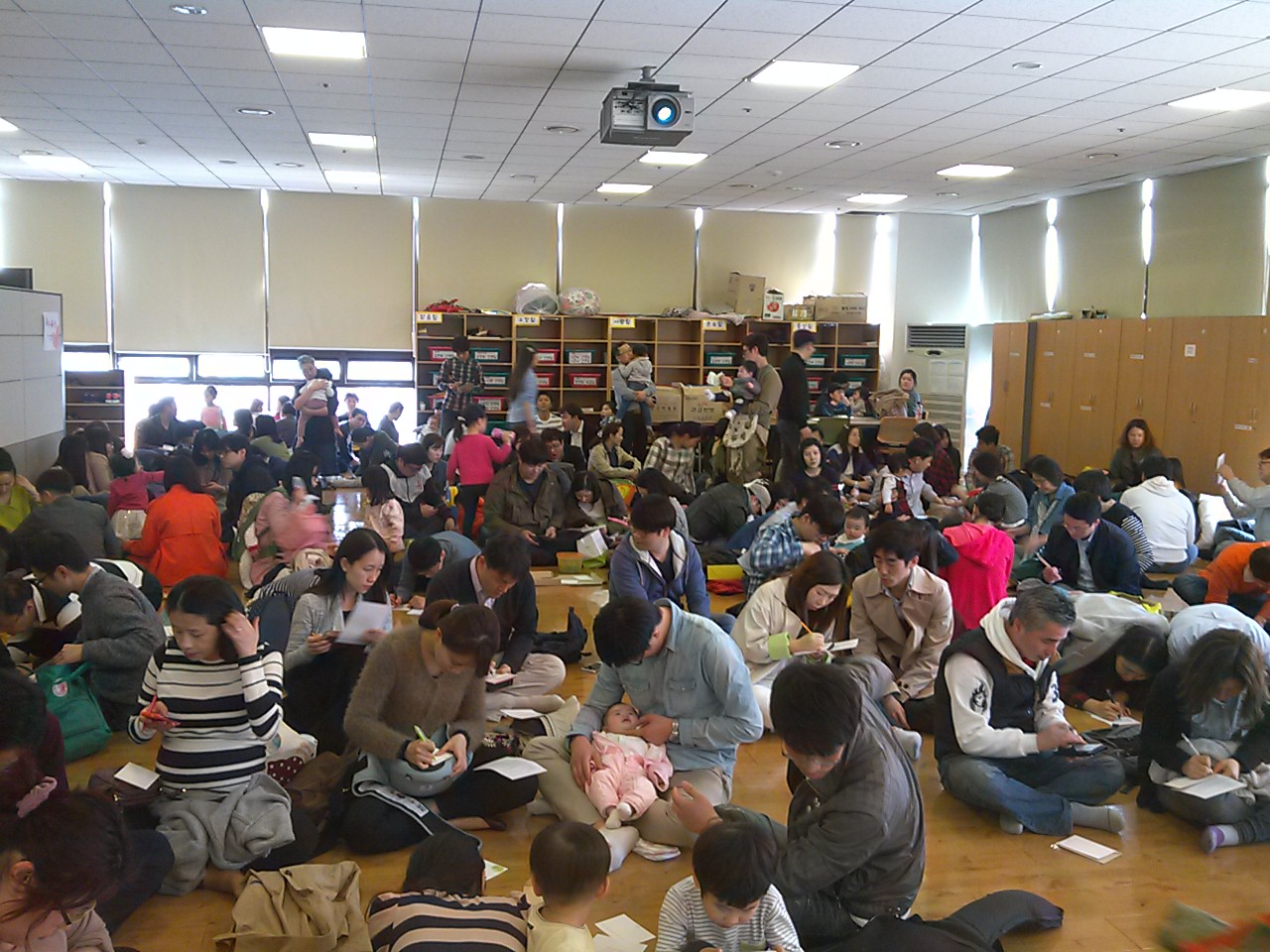 P150322_152609.jpg : [함께 웃고 함께 우는 청장년2진] 오라! 30대 부부여, 청장년진으로!(150322)