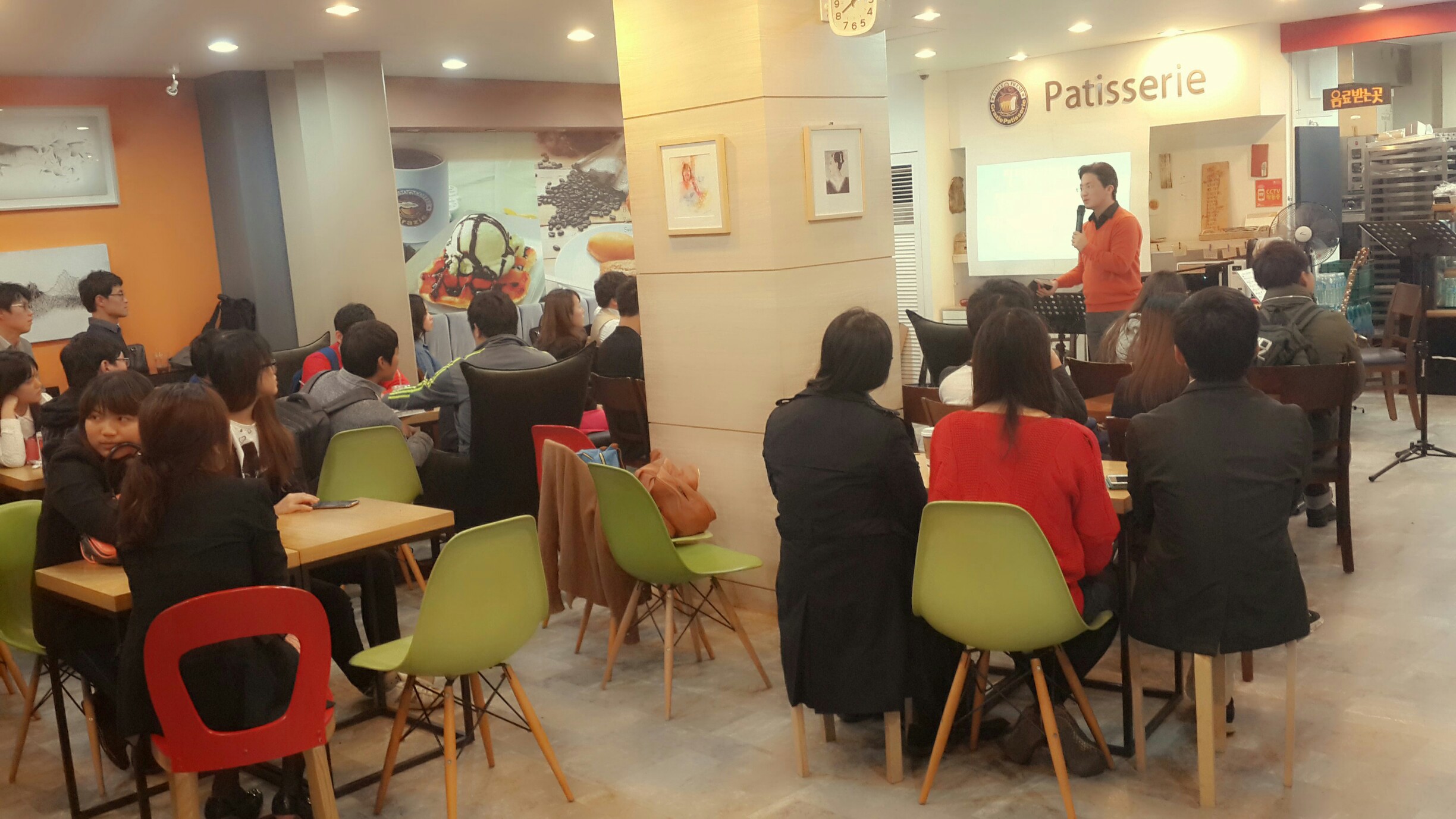 KakaoTalk_c007dc6a0b8999aa.jpg : '은혜와 진리' - 11진 주일 보고