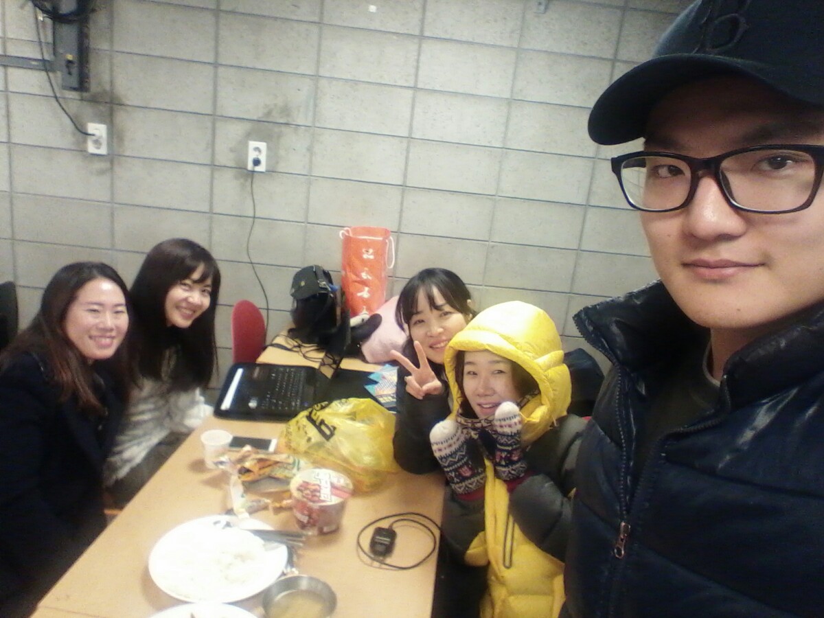 12.8 진데이4.jpg : [하나님께 드림 14진] '14진'은 새벽을 깨우는 진입니다.