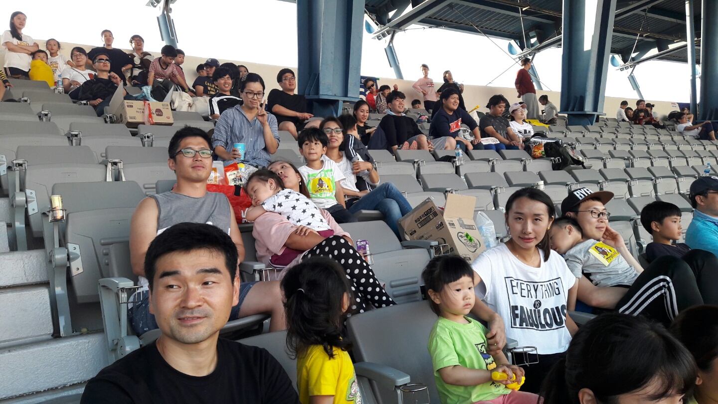 KakaoTalk_20161003_171741367.jpg : 청장년3진 보고서 (체육대회)