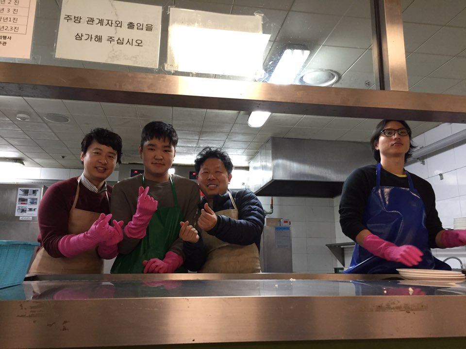 KakaoTalk_20160324_073158388.jpg : 아하 17진 주일보고 # 고난주간특새배식 #캠퍼스 전도 #진예배