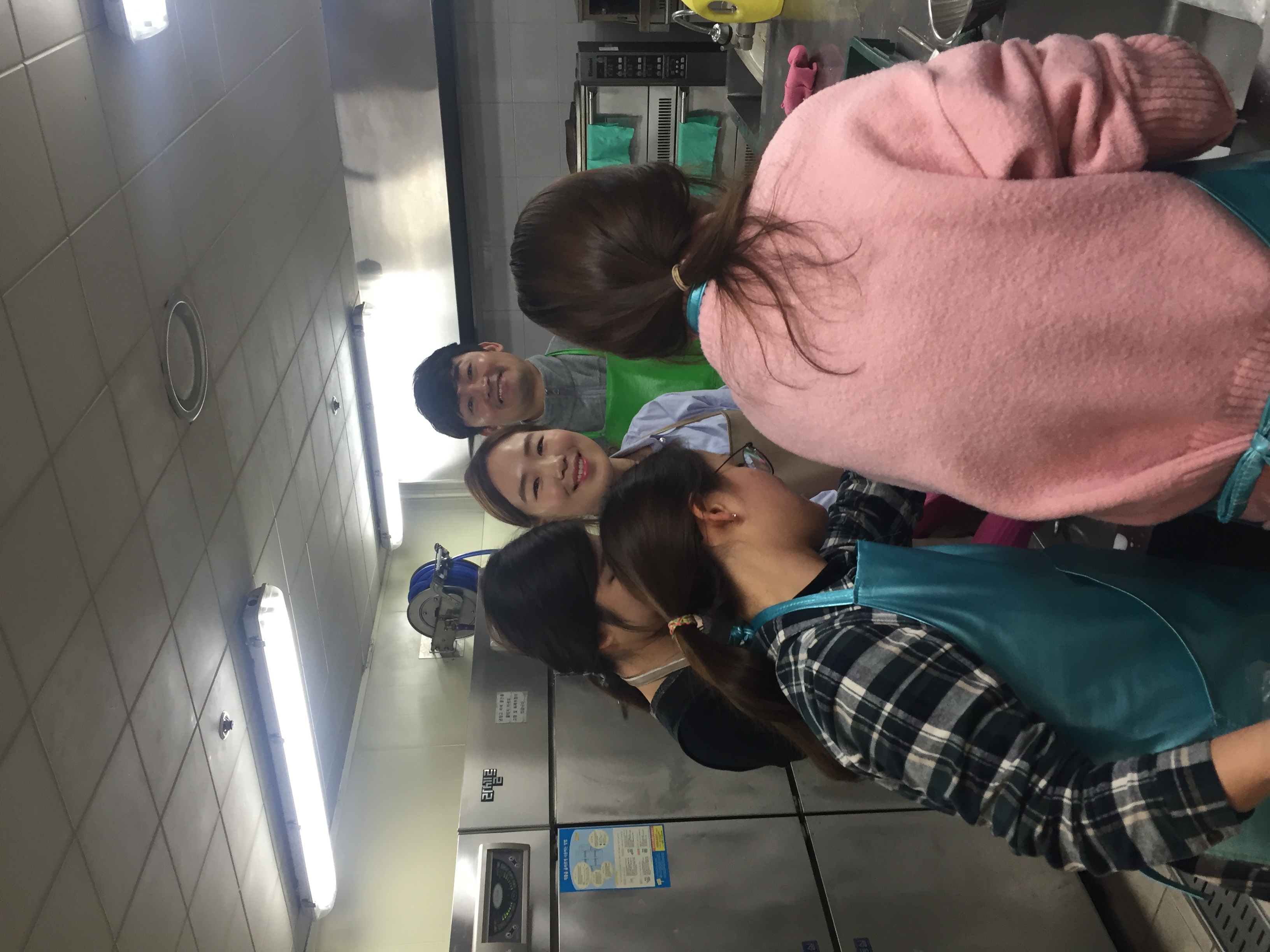 KakaoTalk_20160324_082646207.jpg : 아하 17진 주일보고 # 고난주간특새배식 #캠퍼스 전도 #진예배