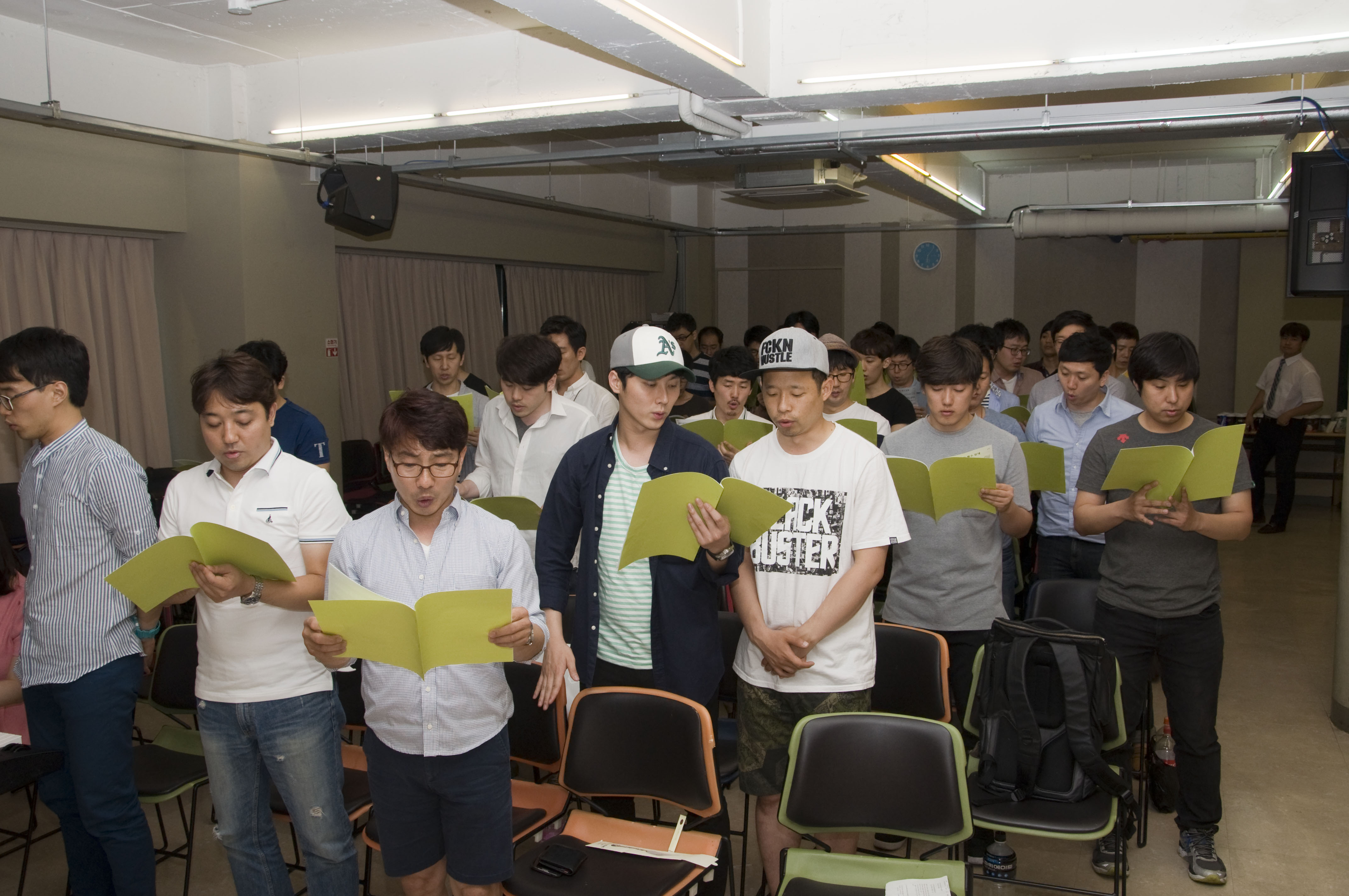 성가대_2.jpg : 필그린 7진_2015년 6월14일 주일보고서