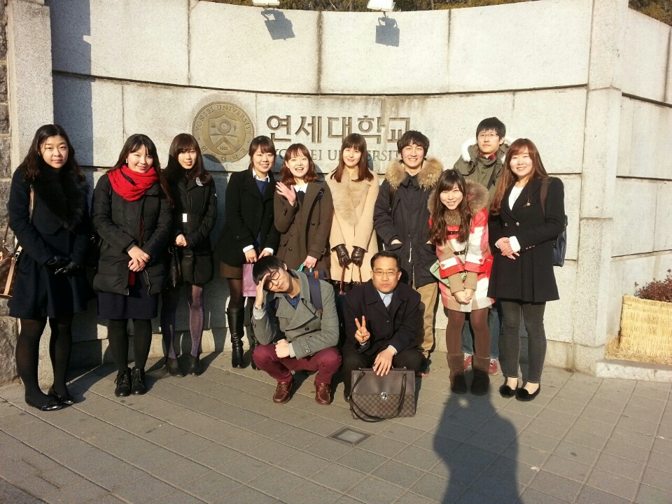 BandPhoto_2013_03_05_13_47_24_resized.jpg : 18진 보고서 (주일 연세대 캠전 모두 다 갔어요^^)