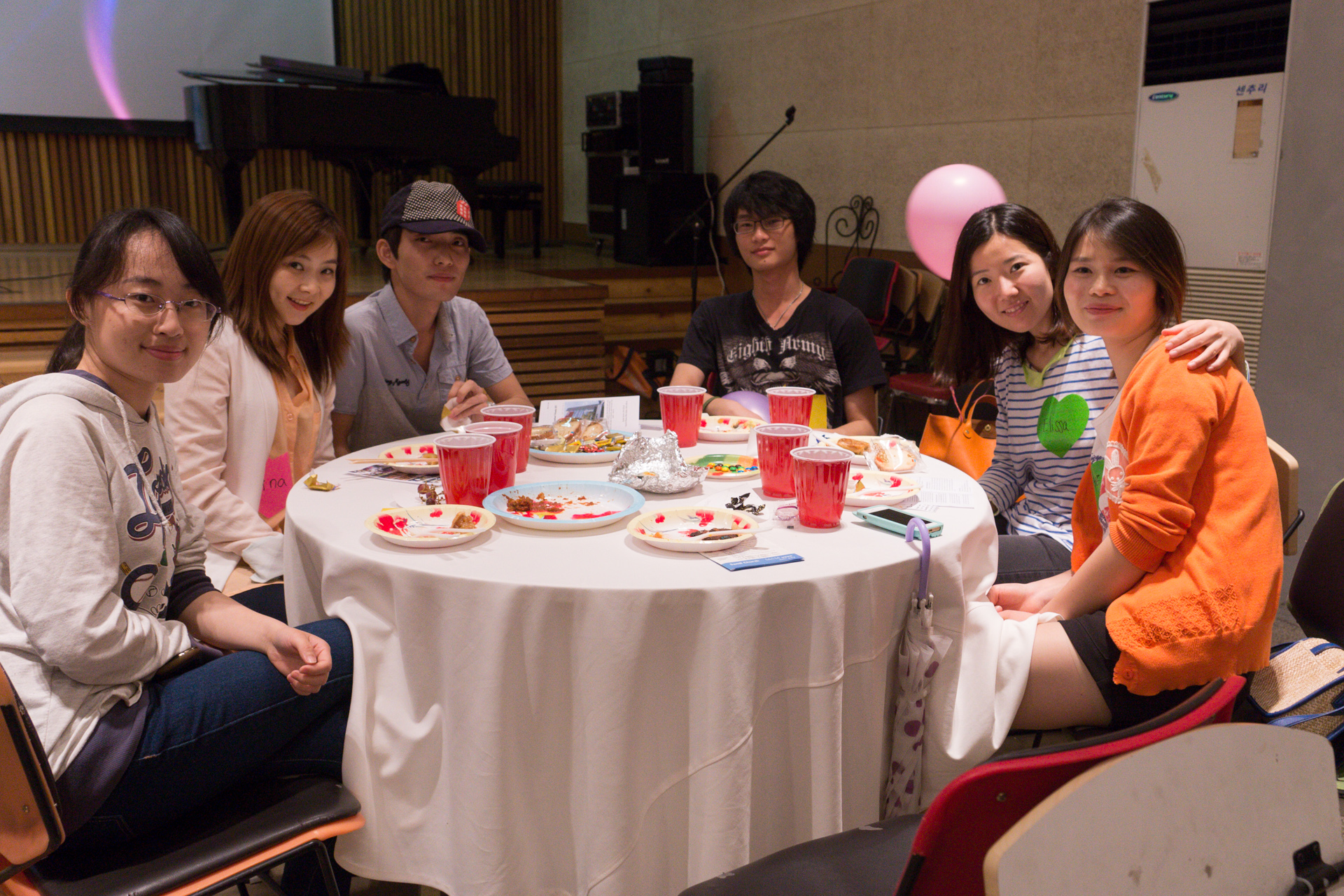 SIF_20140525_39_FHD.jpg : 외국인 사역부 예람제 사역보고 SIF_20140525_39_FHD.jpg : 외국인 사역부 예람제 사역보고