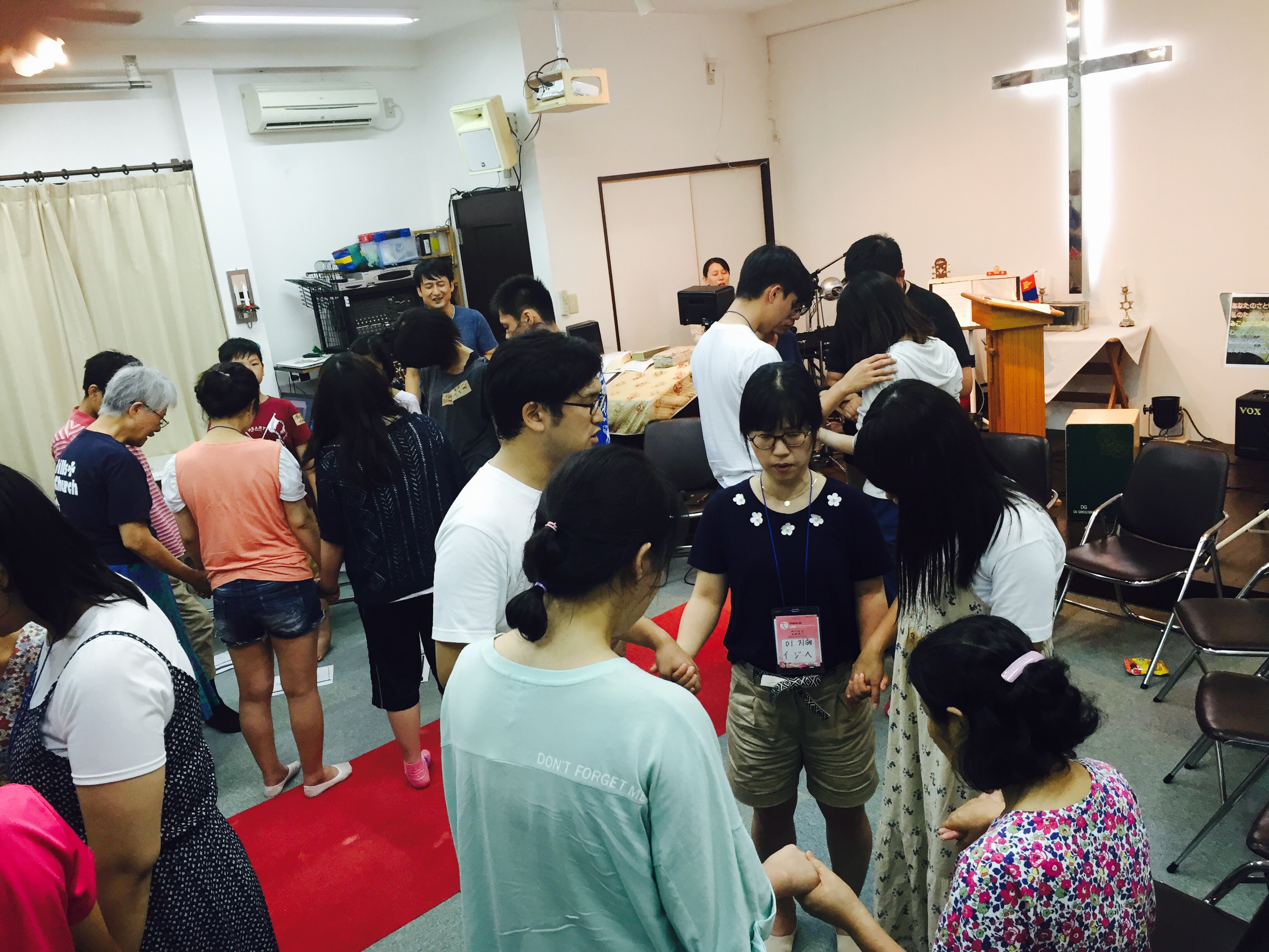기도회.jpg : [34차 일본선교] 오사카 힐스처치 사역보고 2일차