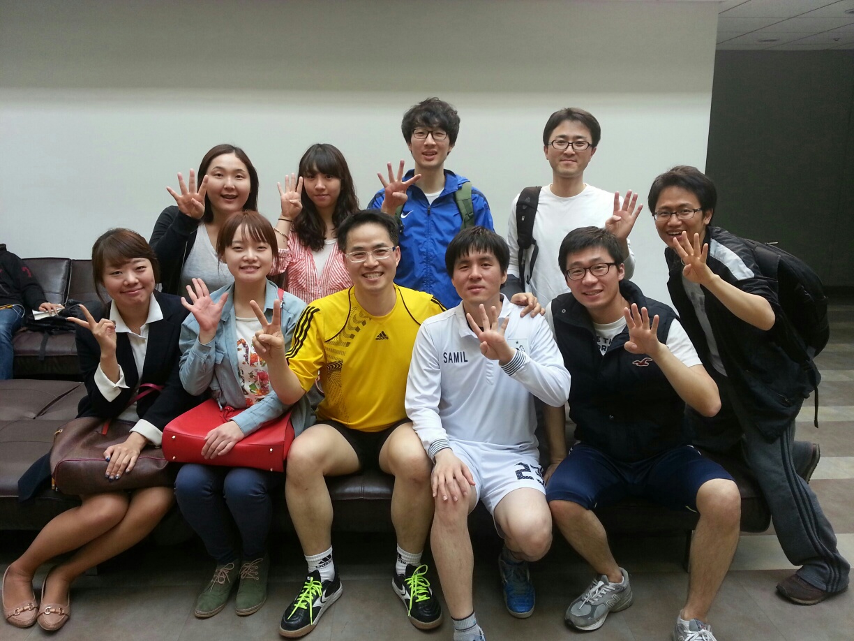 1367889980152_resized_1.jpg : 우리家族 18진 보고서 (족구 4강에 올랐어요!!)