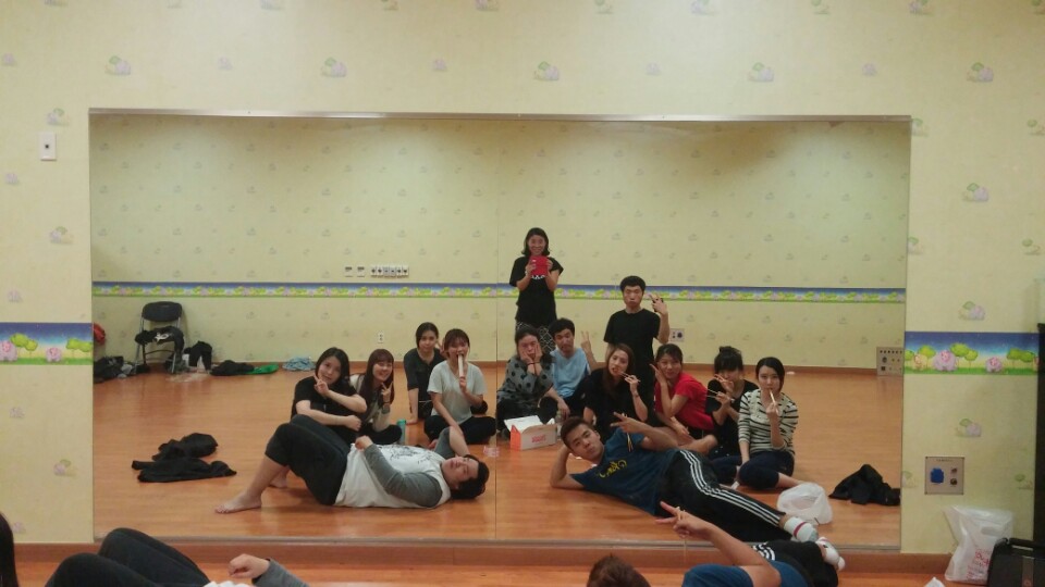 KakaoTalk_20141110_223824437.jpg : 11월 10일 액츠모임보고서(드디어 한주 앞으로 다가온 CCC공연~크...) KakaoTalk_20141110_223824437.jpg : 11월 10일 액츠모임보고서(드디어 한주 앞으로 다가온 CCC공연~크...)