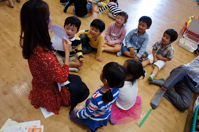 8f24c95bc19be1ae517888d99c47b13d.jpg : [말씀으로 성장하는 유치부] 2012.09.16 주일보고서 