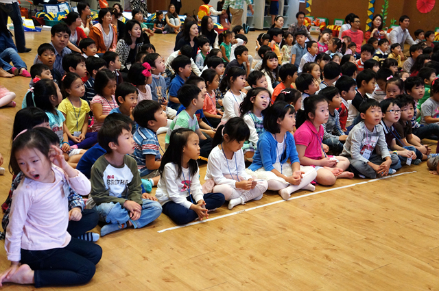 64c1c98fc0a2492c7baeb2ff488df661.jpg : [말씀으로 성장하는 유치부] 2012.09.16 주일보고서 